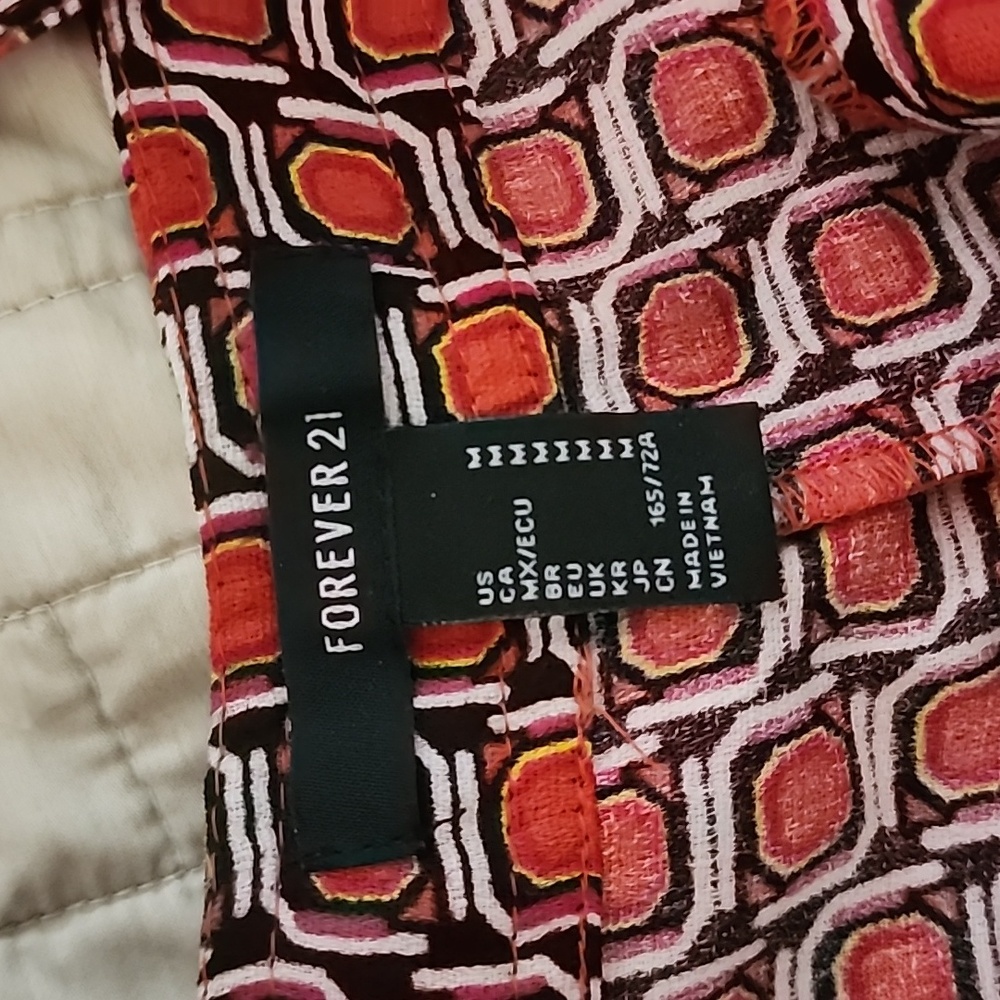 Stylish Red Patterned Jumpsuit - image 6